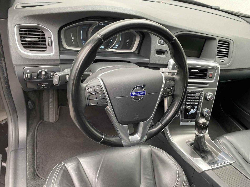 Volvo S60 2.4 D5 Summum