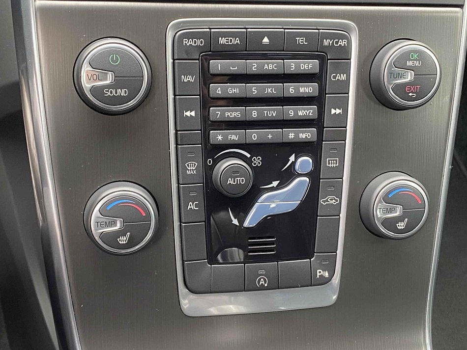 Volvo S60 2.4 D5 Summum