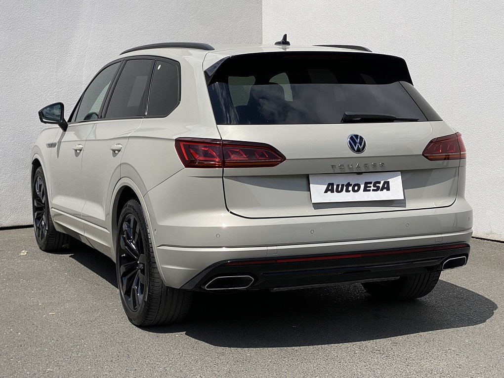 Volkswagen Touareg 3.0 TDi R-Line 4x4
