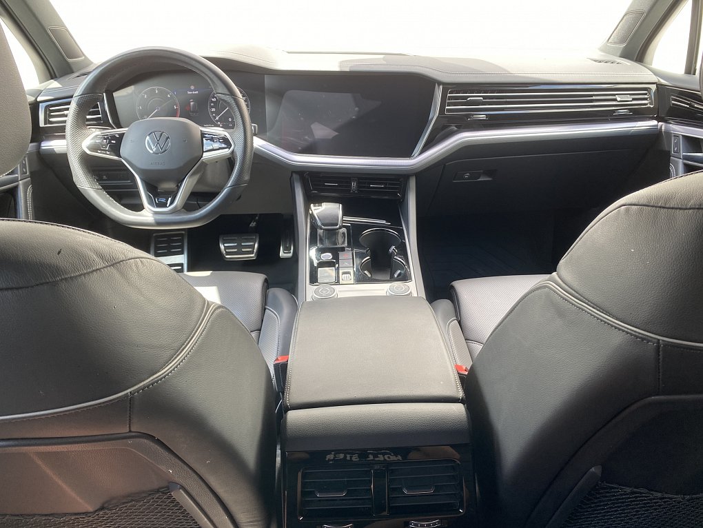 Volkswagen Touareg 3.0 TDi R-Line 4x4