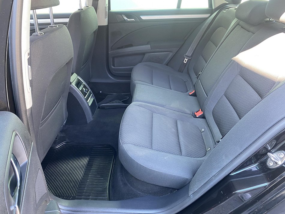 Škoda Superb II 2.0 TDi Ambition