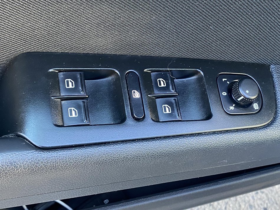 Škoda Superb II 2.0 TDi Ambition