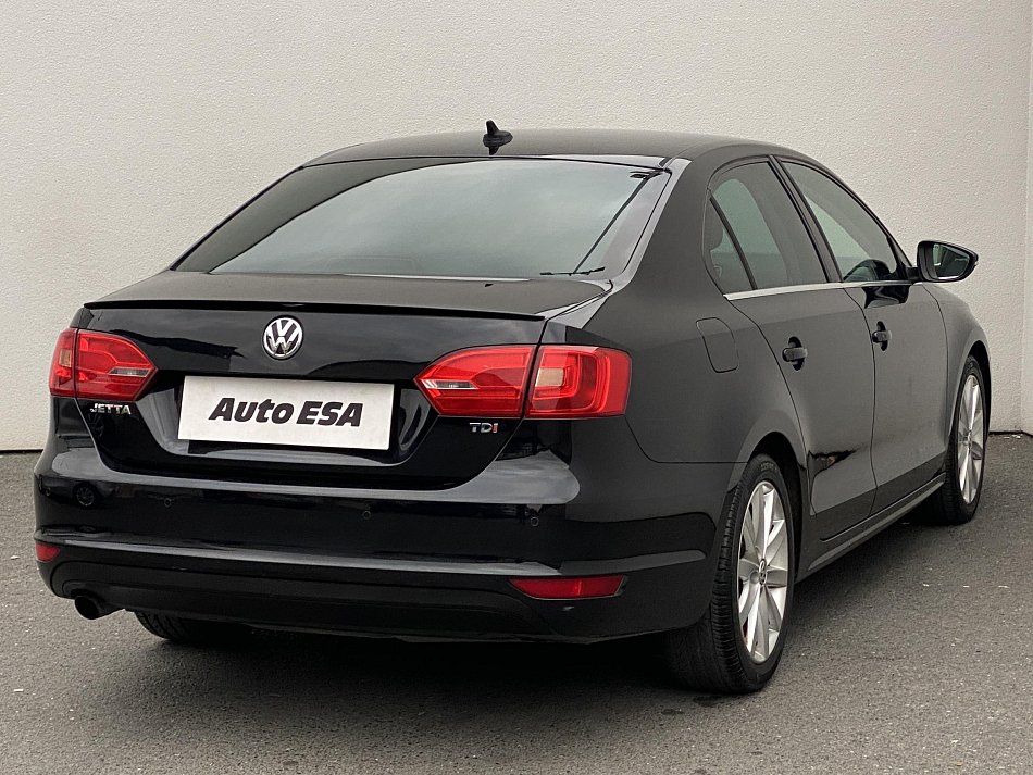 Volkswagen Jetta 1.6 TDi 