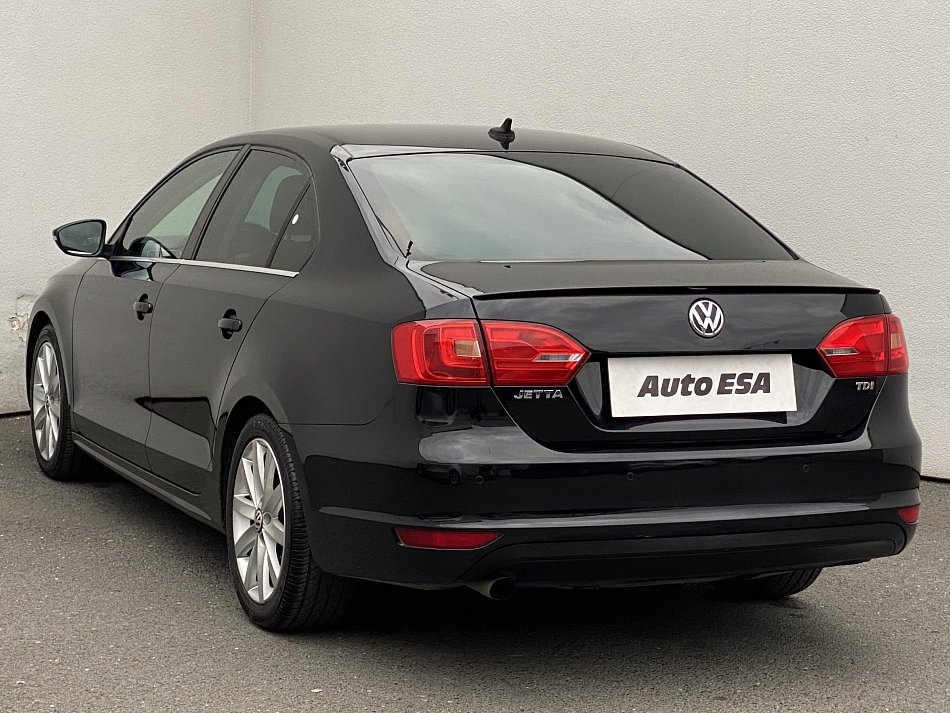 Volkswagen Jetta 1.6 TDi 