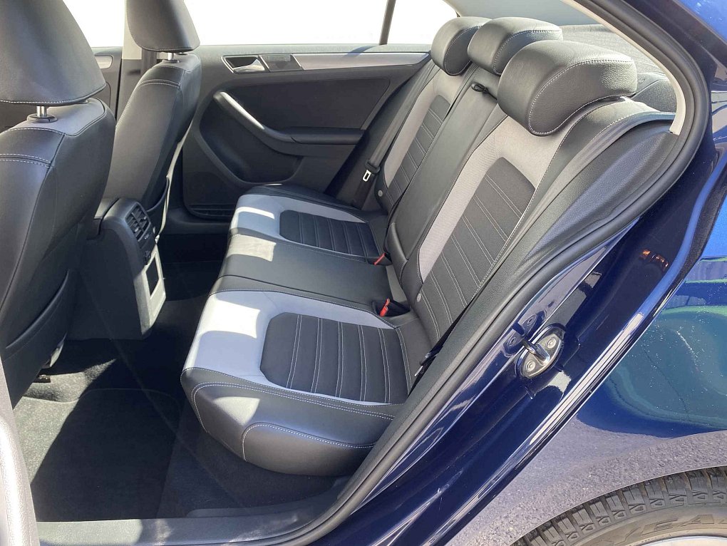 Volkswagen Jetta 1.4 TSi Highline