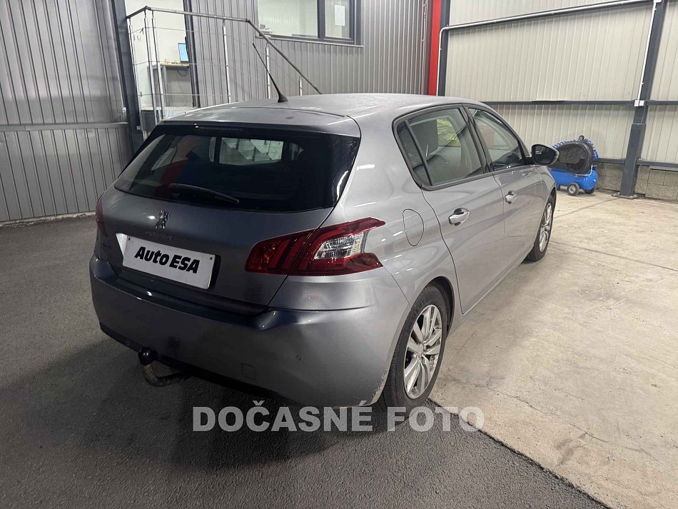 Peugeot 308 1.6 HDi 
