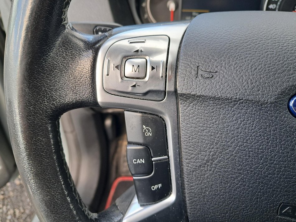 Ford Mondeo 2.5 T 
