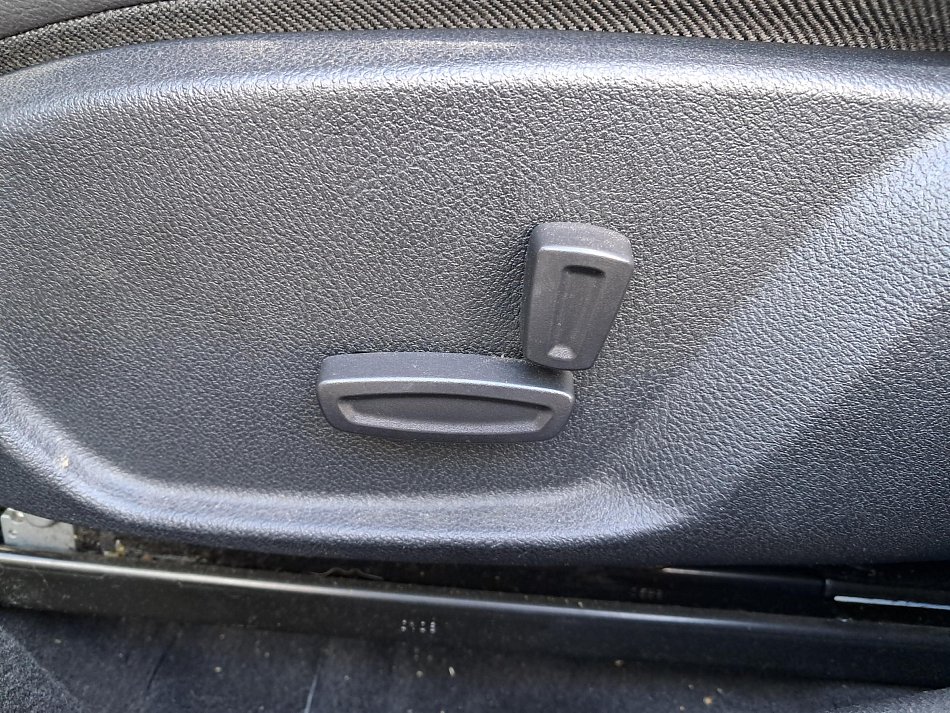 Ford Mondeo 2.5 T 