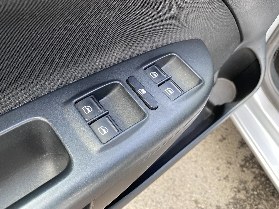Škoda Octavia II 1.2 TSi Ambition