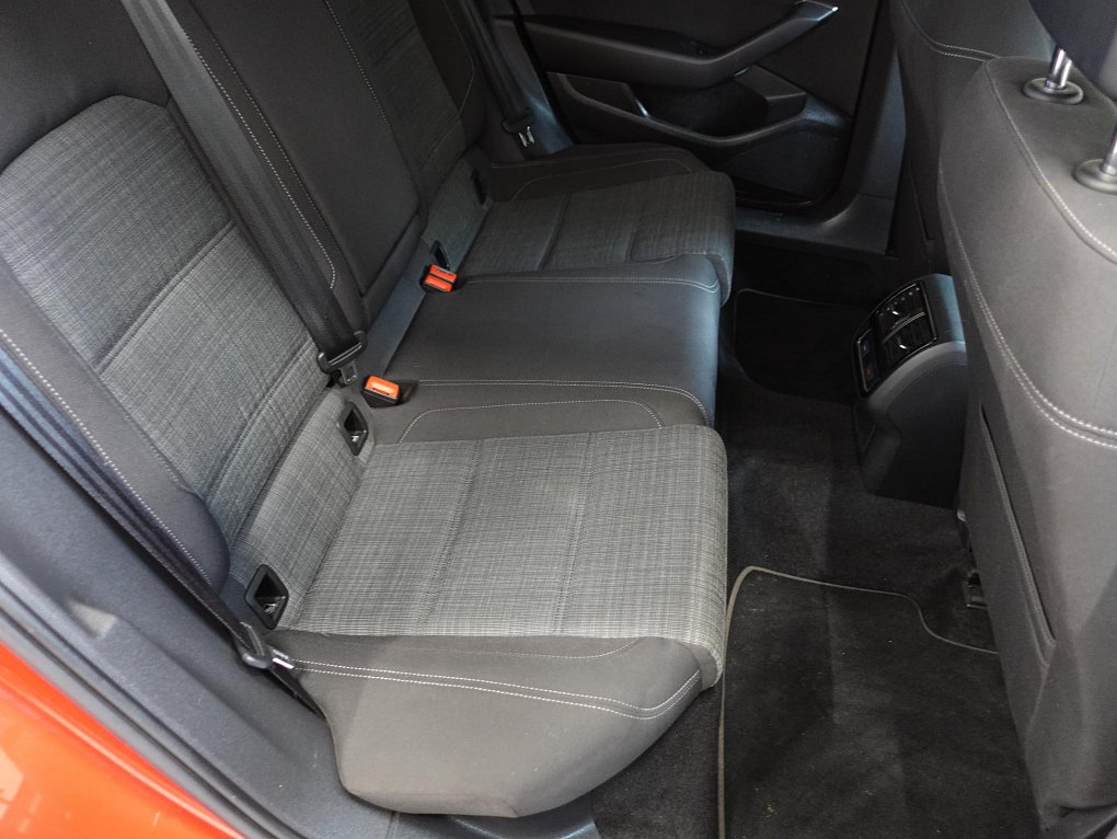 Volkswagen Passat 2.0 TDi 