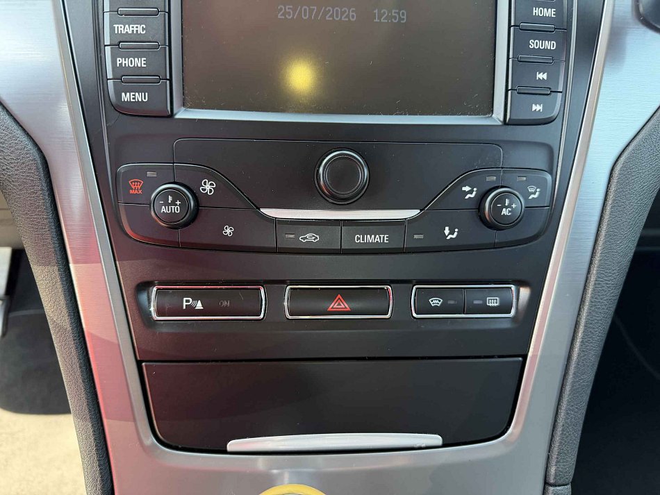 Ford Mondeo 2.2TDCi 
