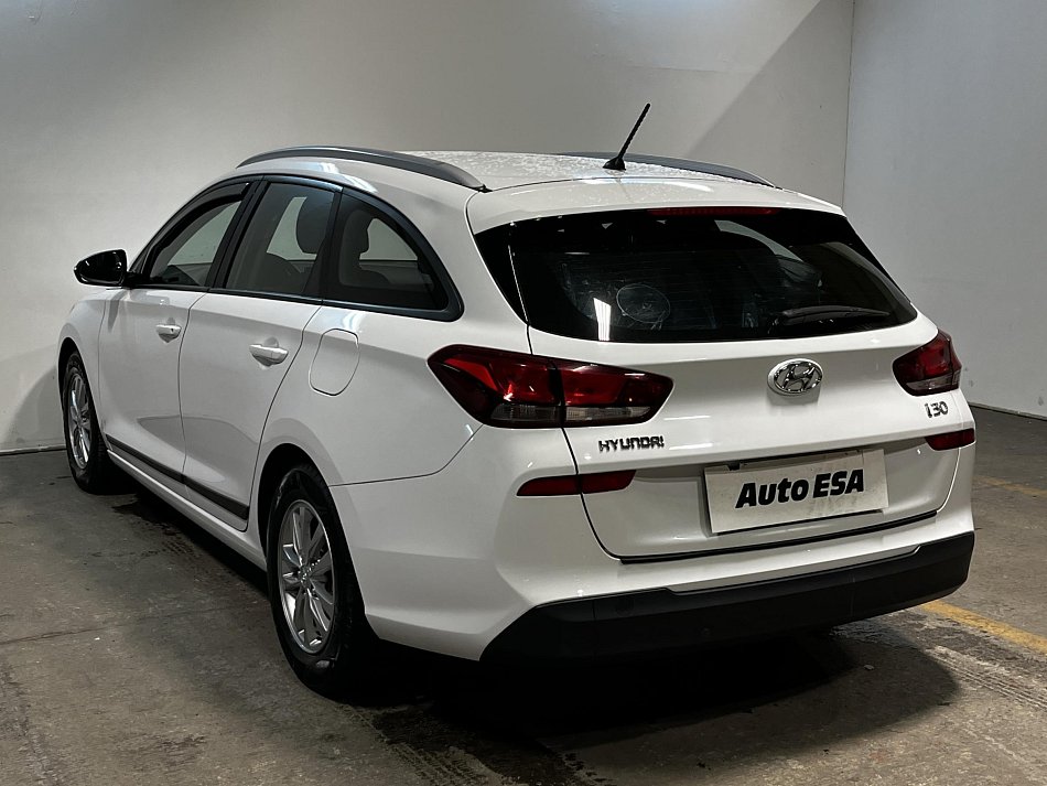 Hyundai I30 1.6i 