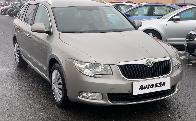 Škoda Superb II 2.0 TDi Elegance 4x4
