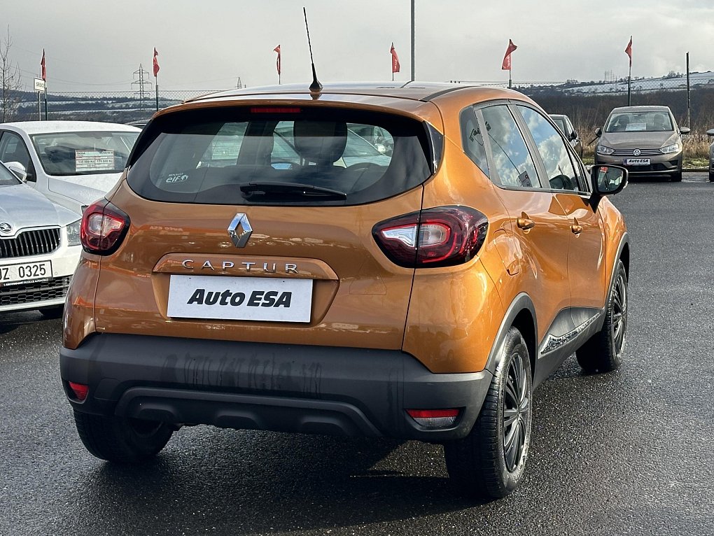 Renault Captur 1.2TCe 