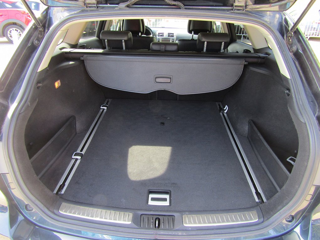 Toyota Avensis 2.2 D-4D 