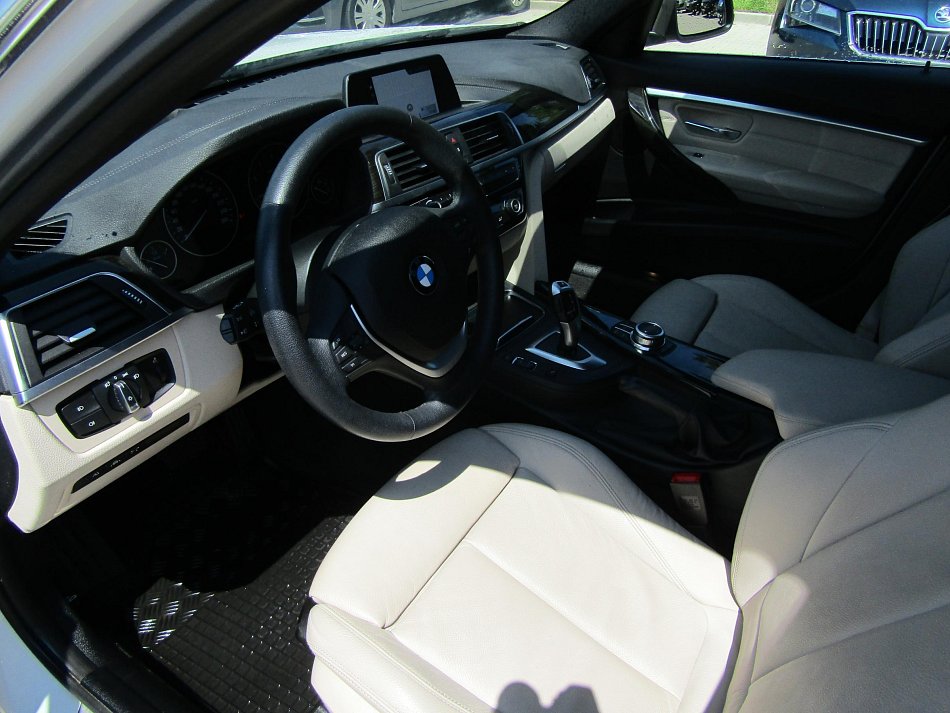 BMW Řada 3 2.0d  320d xDrive
