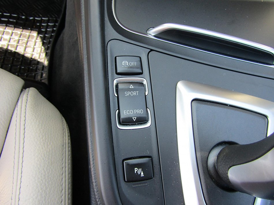 BMW Řada 3 2.0d  320d xDrive