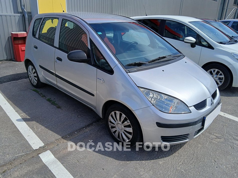 Mitsubishi Colt 1.5i 