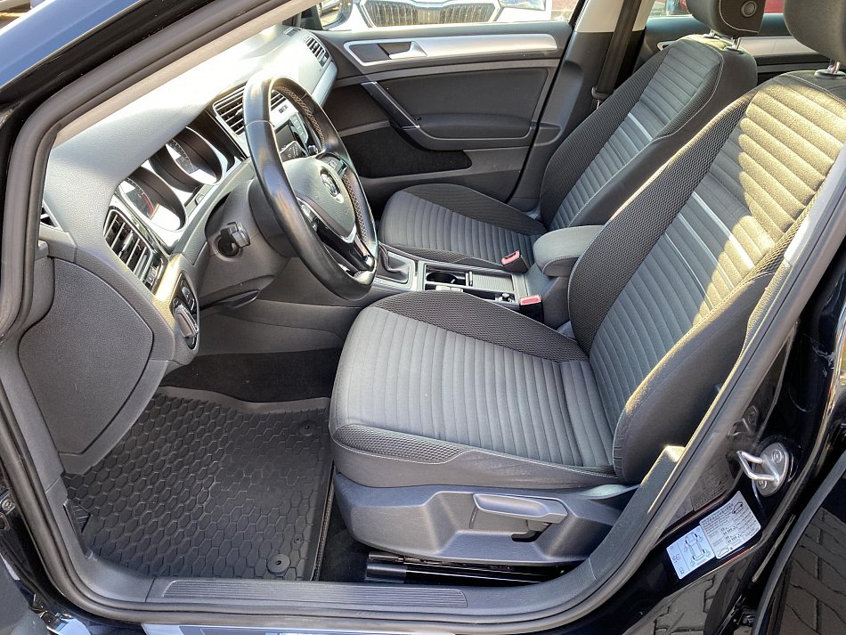 Volkswagen Golf 2.0 TDi CUP