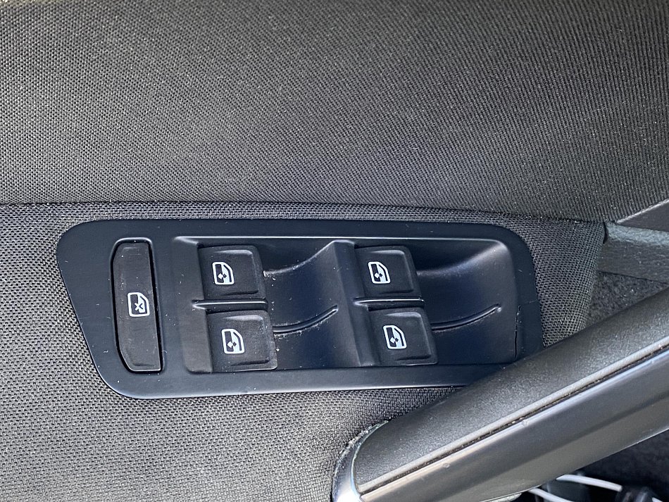 Volkswagen Golf 2.0 TDi CUP