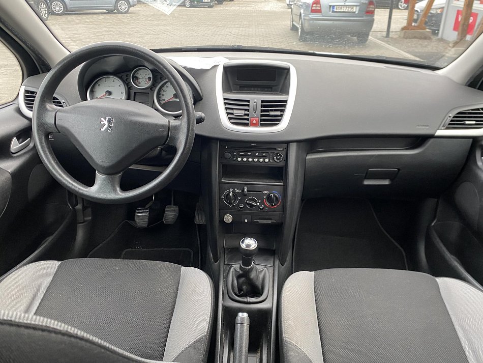 Peugeot 207 1.4i 