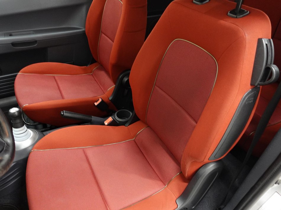 Mitsubishi Colt 1.3i 