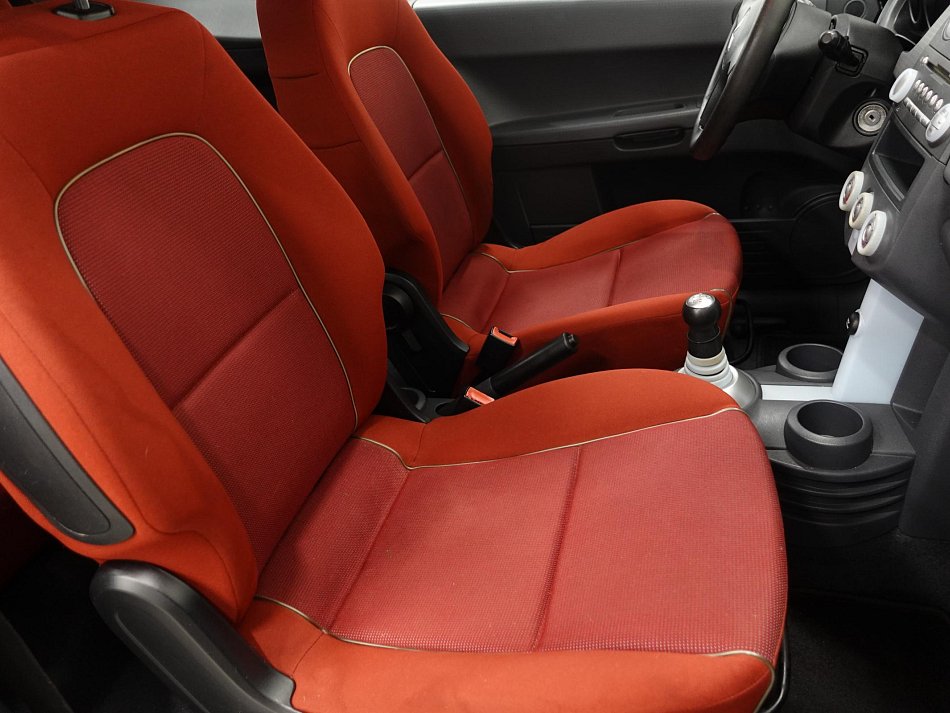 Mitsubishi Colt 1.3i 