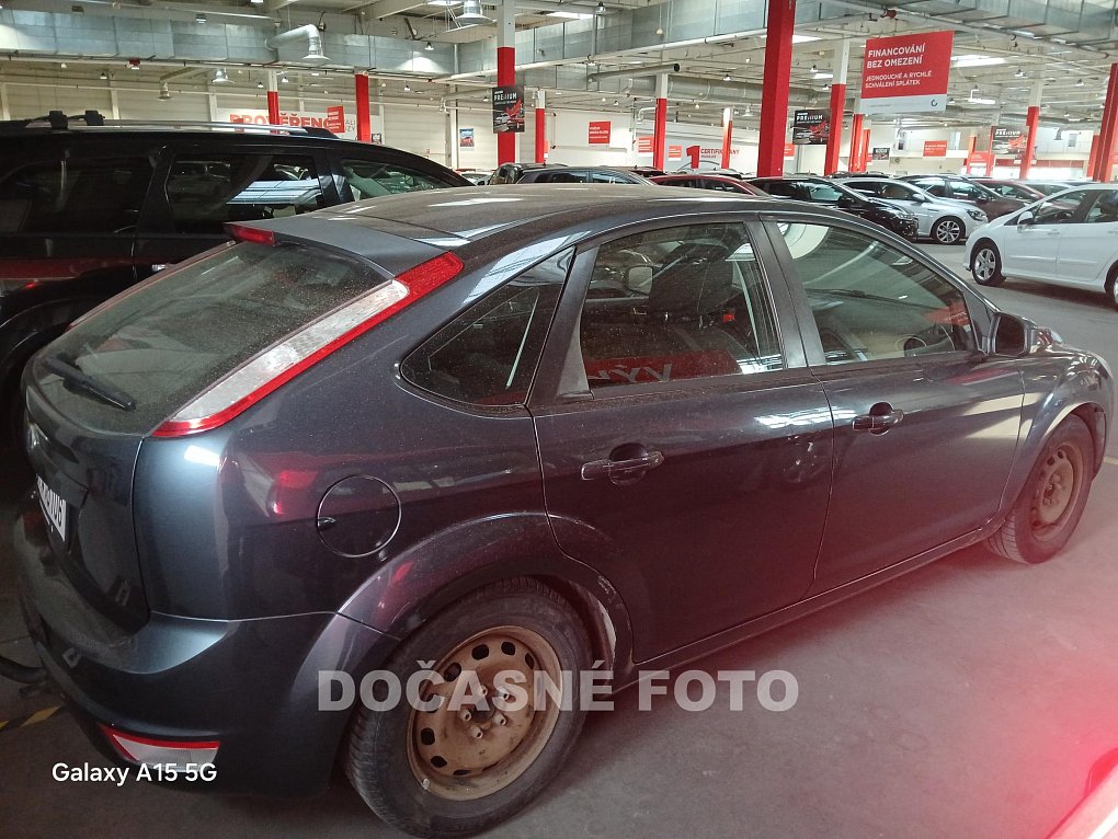 Ford Focus 1.6 i 