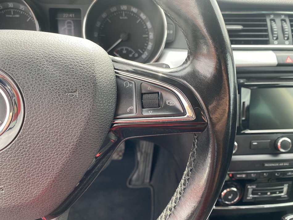 Škoda Superb II 2.0 TDi Ambition