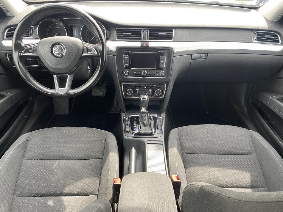 Škoda Superb II 2.0 TDi Ambition