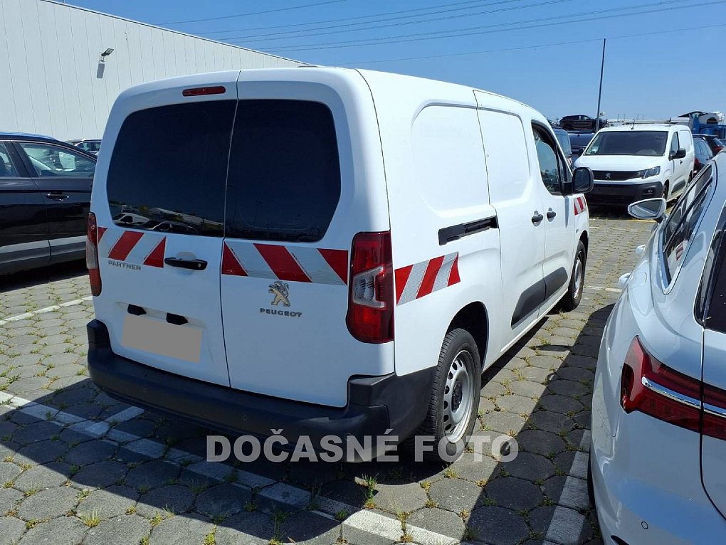 Peugeot Partner 1.5HDi Premium MAXi DÍLNA