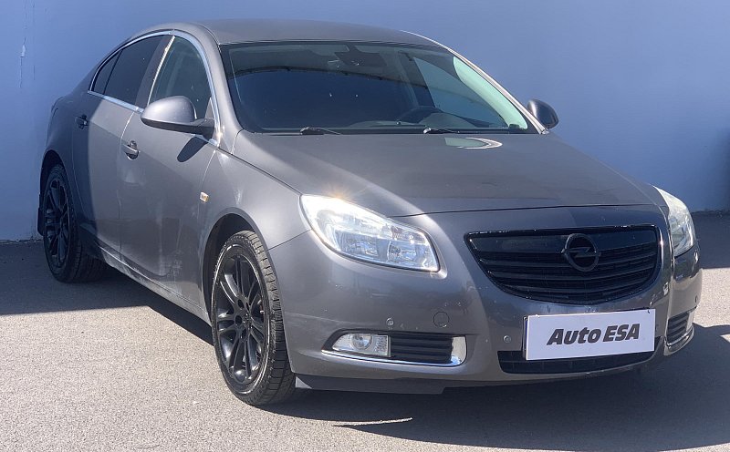 Opel Insignia 2.0 CDTi Edition