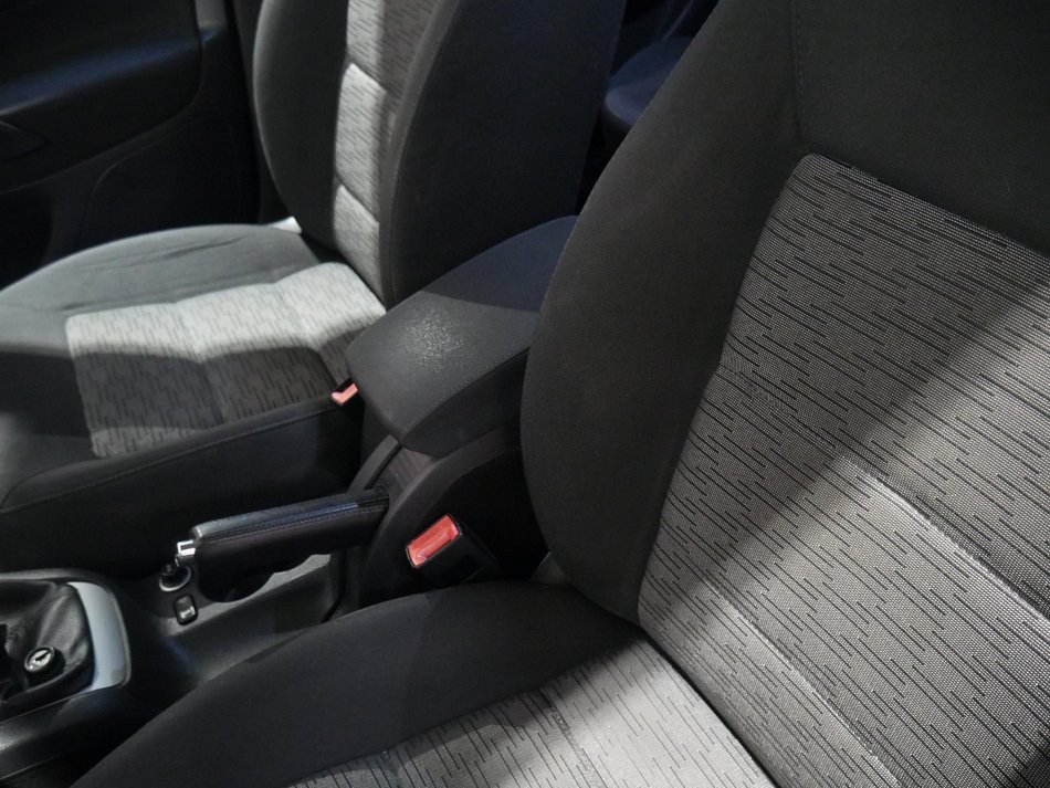 Škoda Octavia II 1.6 TDi 