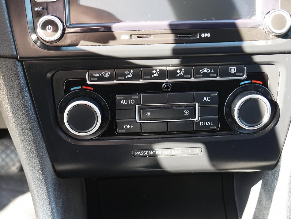 Volkswagen Golf 1.2 TSi 