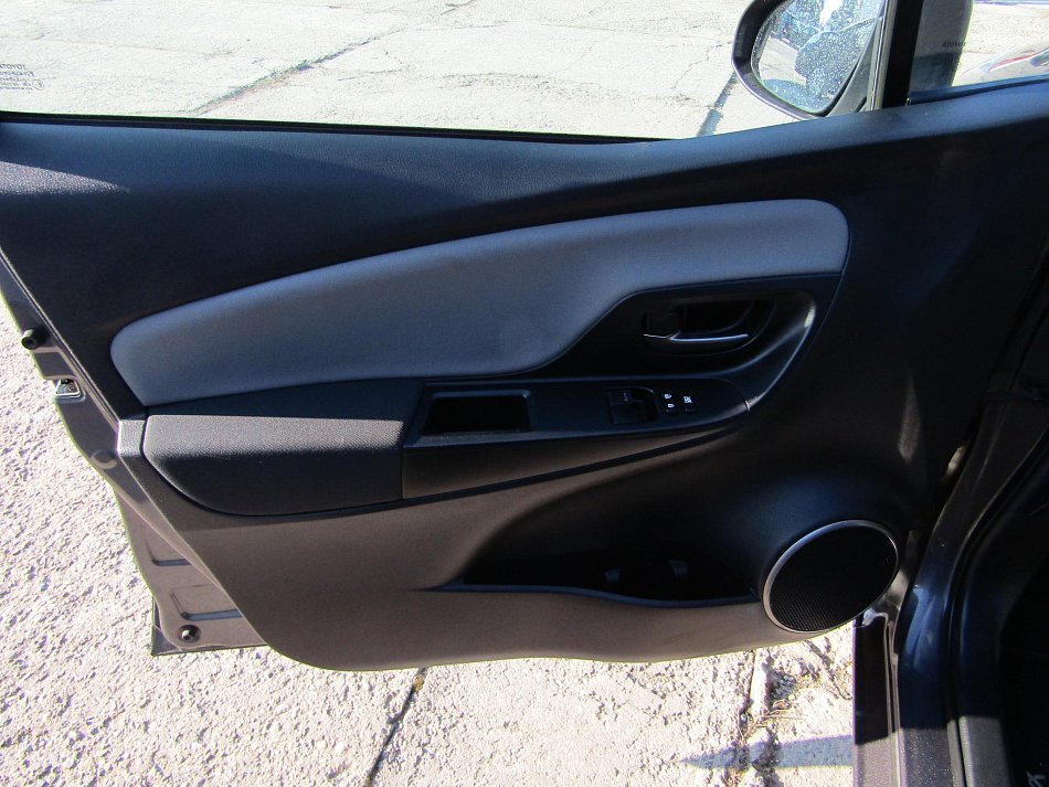 Toyota Yaris 1.3 VVT-i 