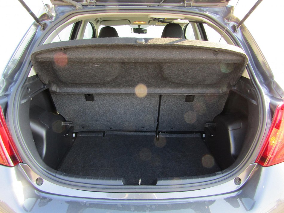 Toyota Yaris 1.3 VVT-i 