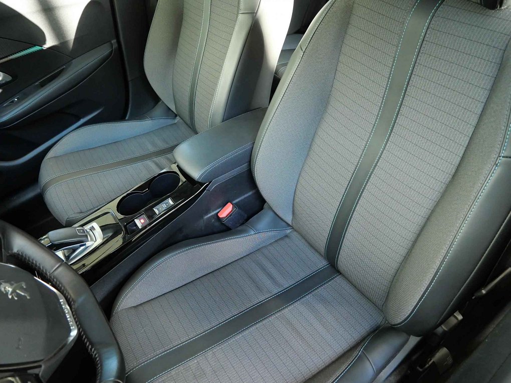 Peugeot 208 1.2 PT Allure