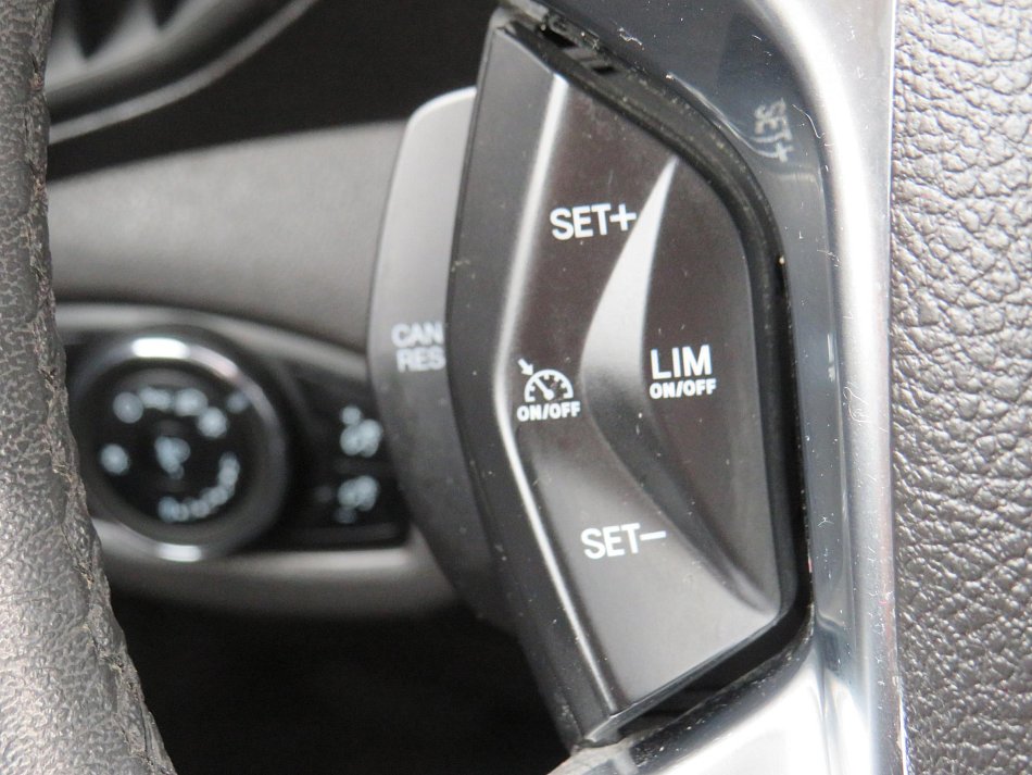 Ford Tourneo Connect 1.6TDCi Titanium MAXi XL 7míst