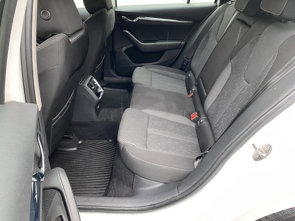 Škoda Octavia IV 2.0 TDi Style