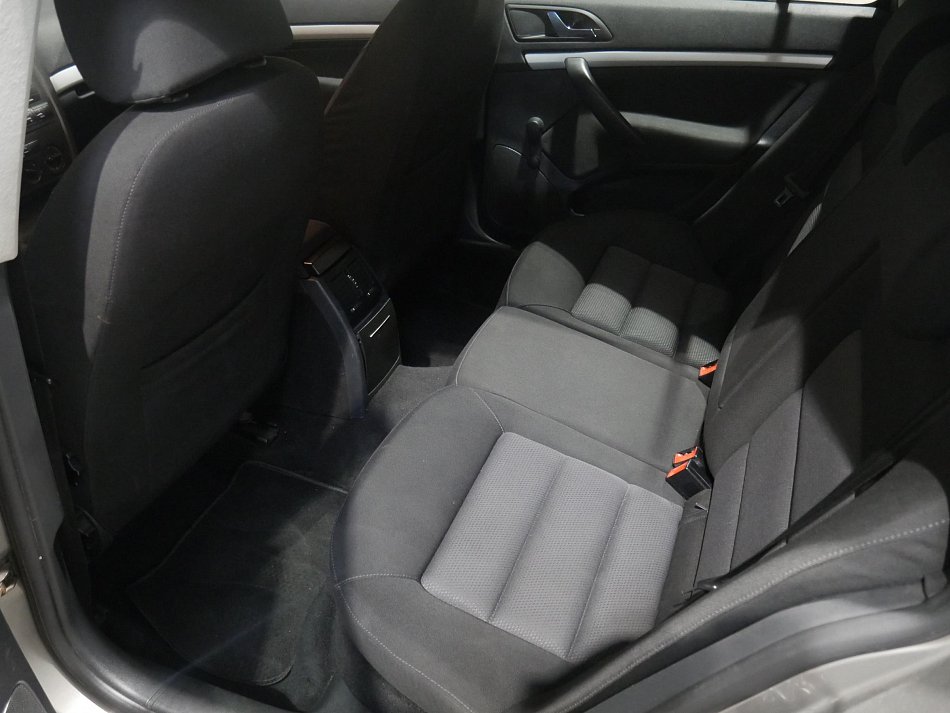 Škoda Octavia II 1.6MPi 