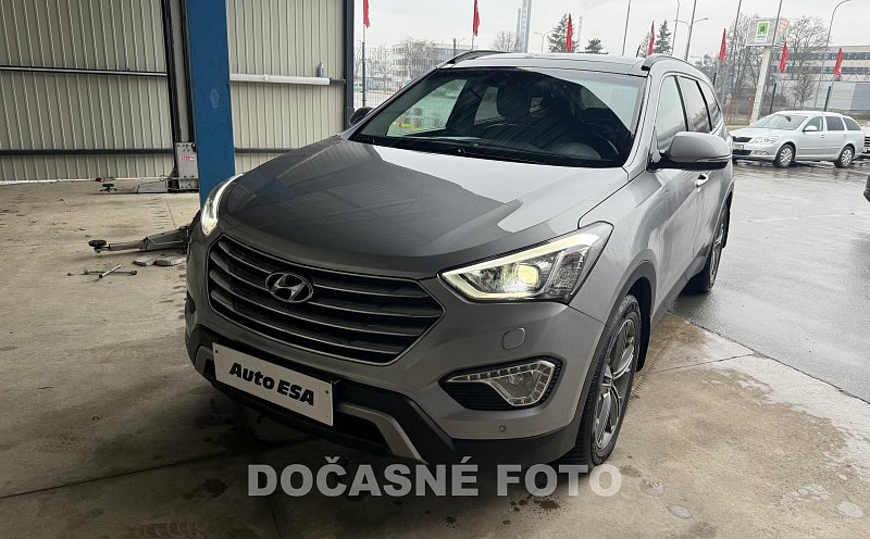 Hyundai Santa Fe 2.2CRDI  4x4, 7míst