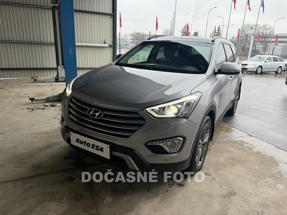 Hyundai Santa Fe 2.2CRDI  4x4, 7míst