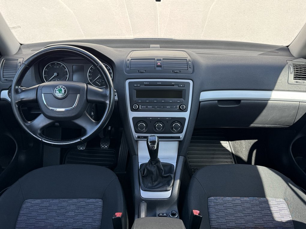 Škoda Octavia II 1.2TSi Ambiente