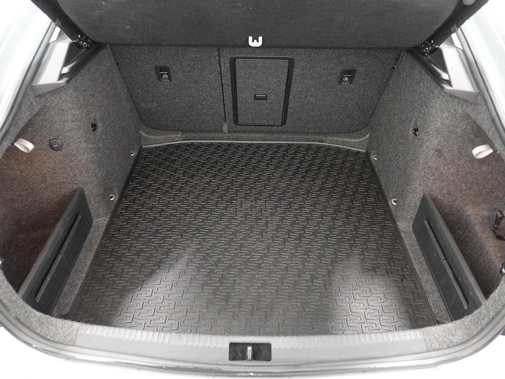 Škoda Octavia III 2.0 TDi Elegance