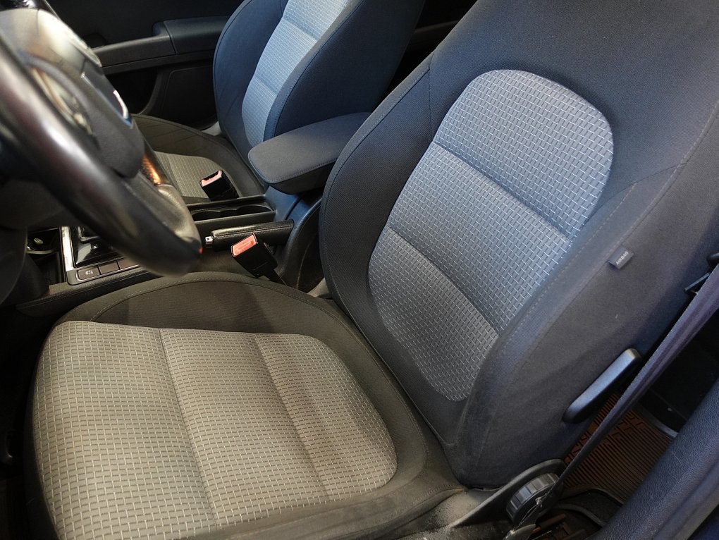 Škoda Superb II 2.0TDi Ambition