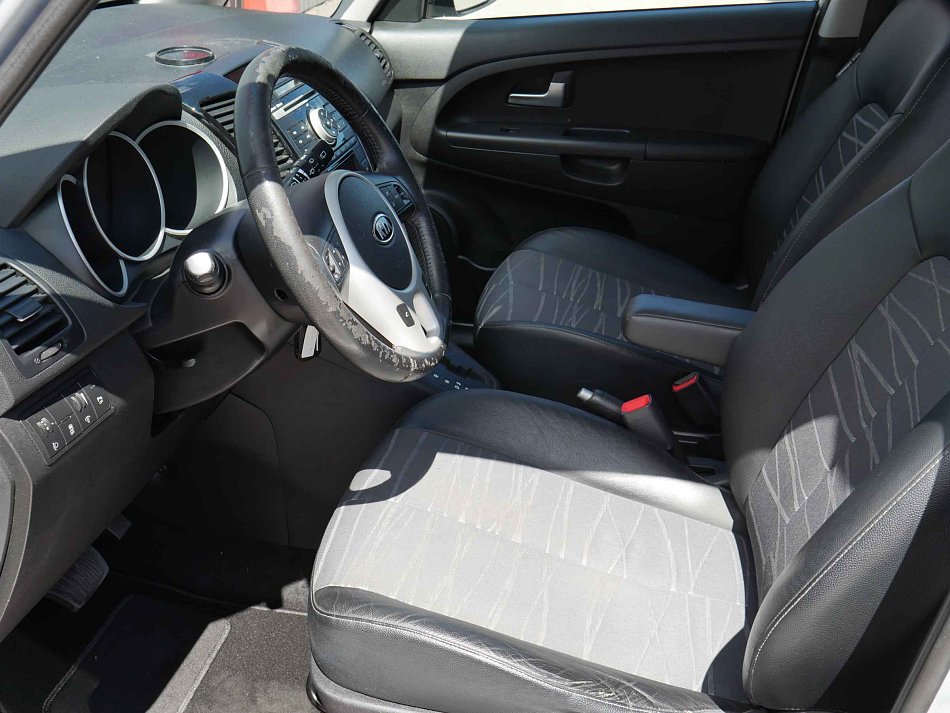 Kia Venga 1.6 CVVT 