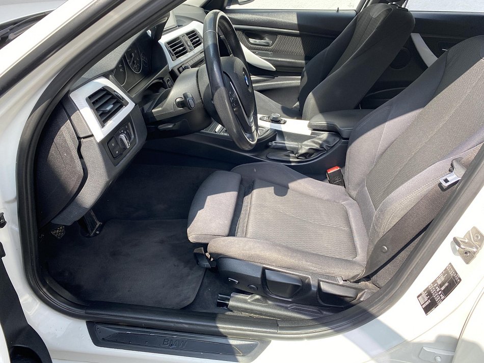 BMW Řada 3 2.0d  318d