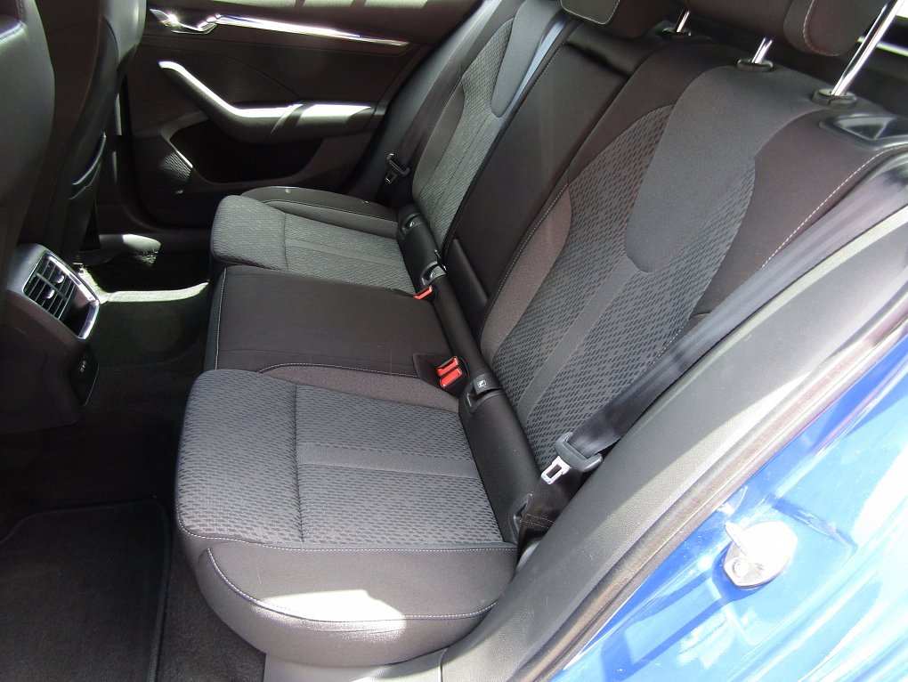 Škoda Octavia IV 1.5 TSi Style
