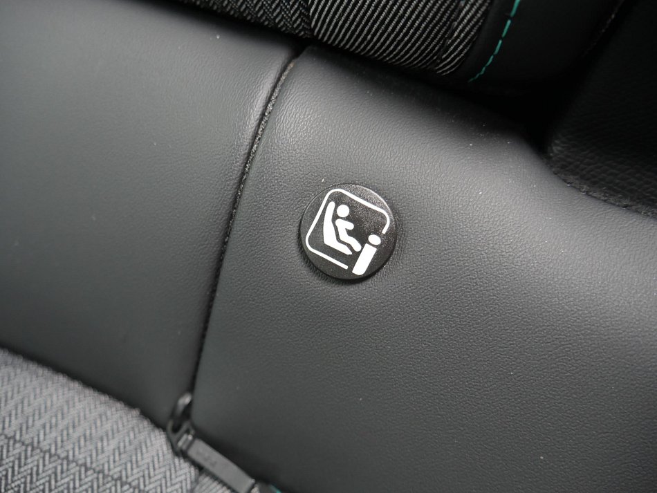 Peugeot 2008 1.5 Blue HDi 