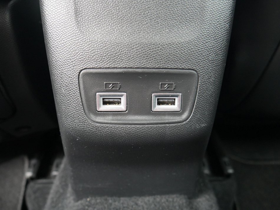 Peugeot 2008 1.5 Blue HDi 